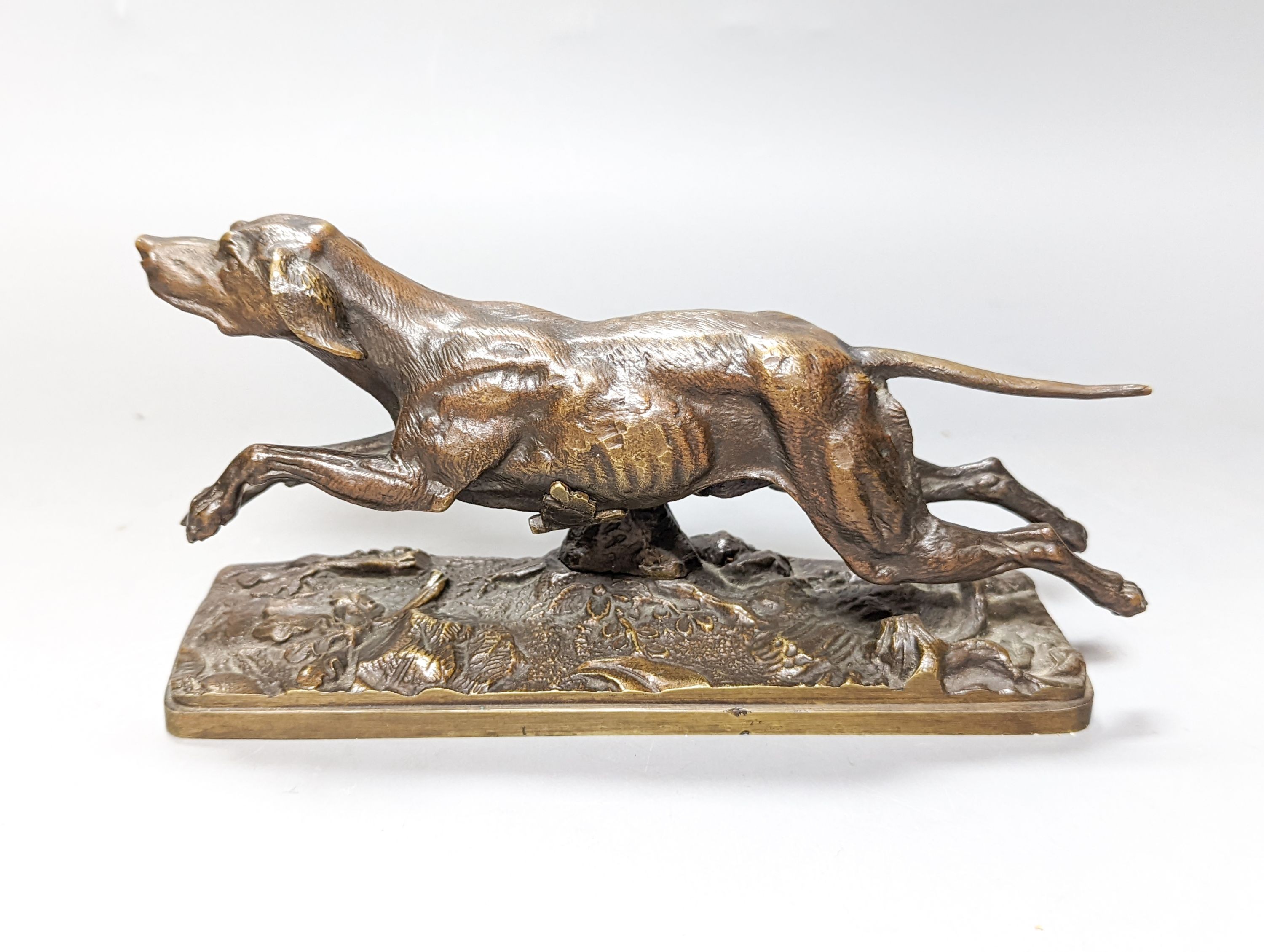 Alfred Dubucand (1828-1894) bronze sculpture of a hunting dog, signed in the bronze. 21cm